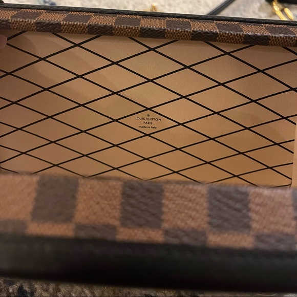 Louis Vuitton Petite Malle - Picture 9 of 12